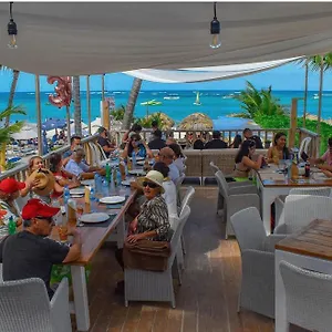 Los Corales And - Beach Club, Spa, Restaurants Hotel Punta Cana